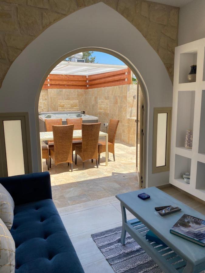Paphos Villa Caerus מראה חיצוני תמונה